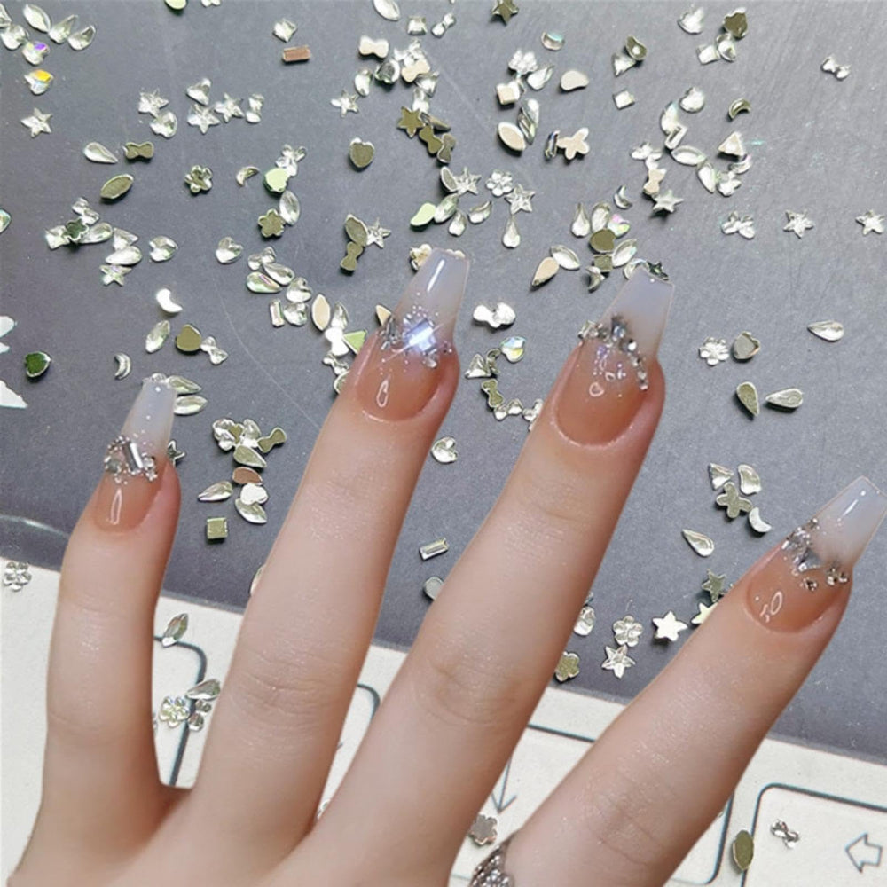 Sevgob silver flower shapes rhinestones for delicate nails