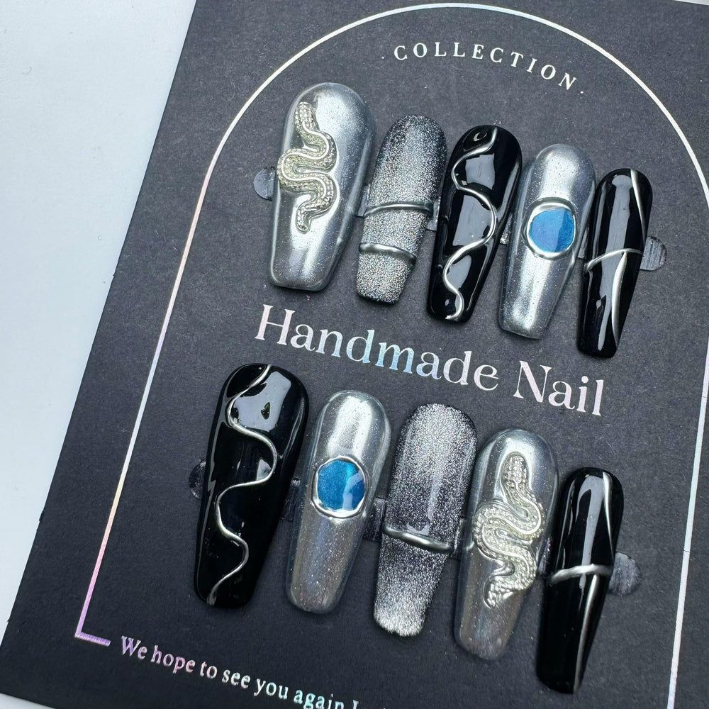 Sevgob DIY manicure nails with jelly glue sticks for reuse.