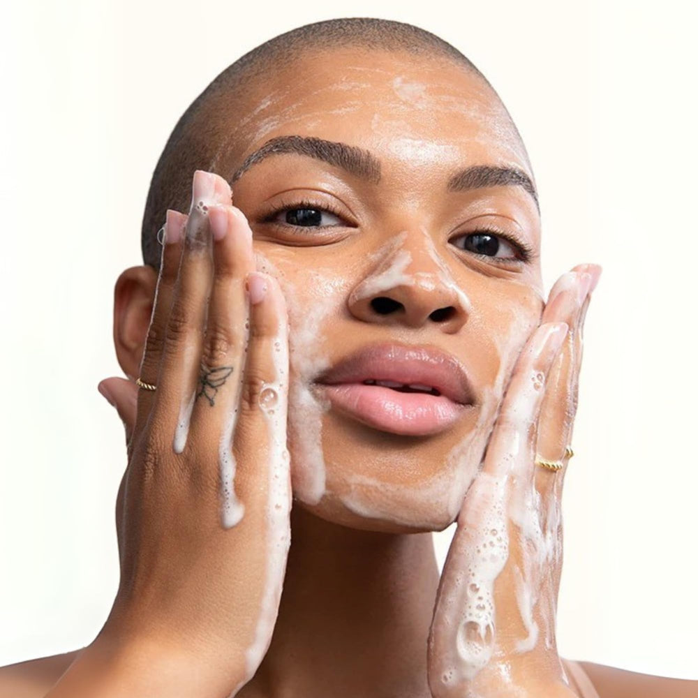 SHANI DARDEN cleanser lather on skin emphasizes impurity removal
