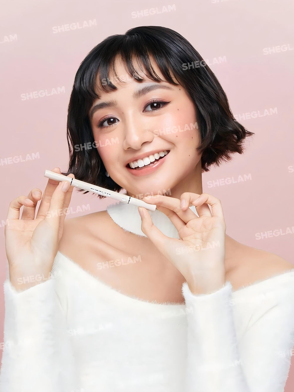 SHEGLAM Silky glide shows smooth application and crisp lines.