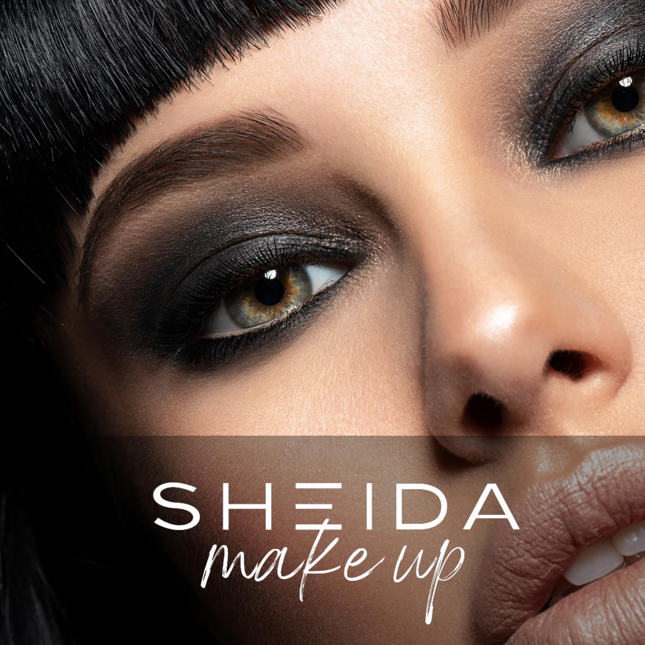 Sheida Arabic pigment swatch demonstrates rich, intense color payoff.