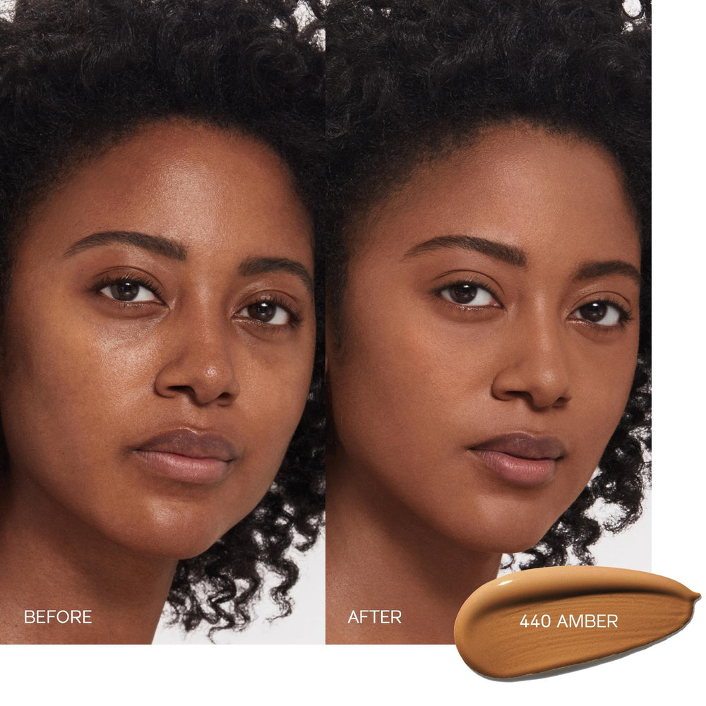 Shiseido Synchro Skin Amber 440 texture swatch showing natural finish