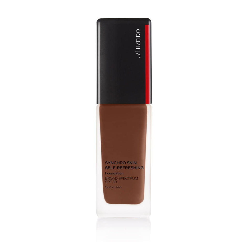 Shiseido Synchro Skin Jasper 550 bottle demonstrates long wear with a natural semi-matte finish.