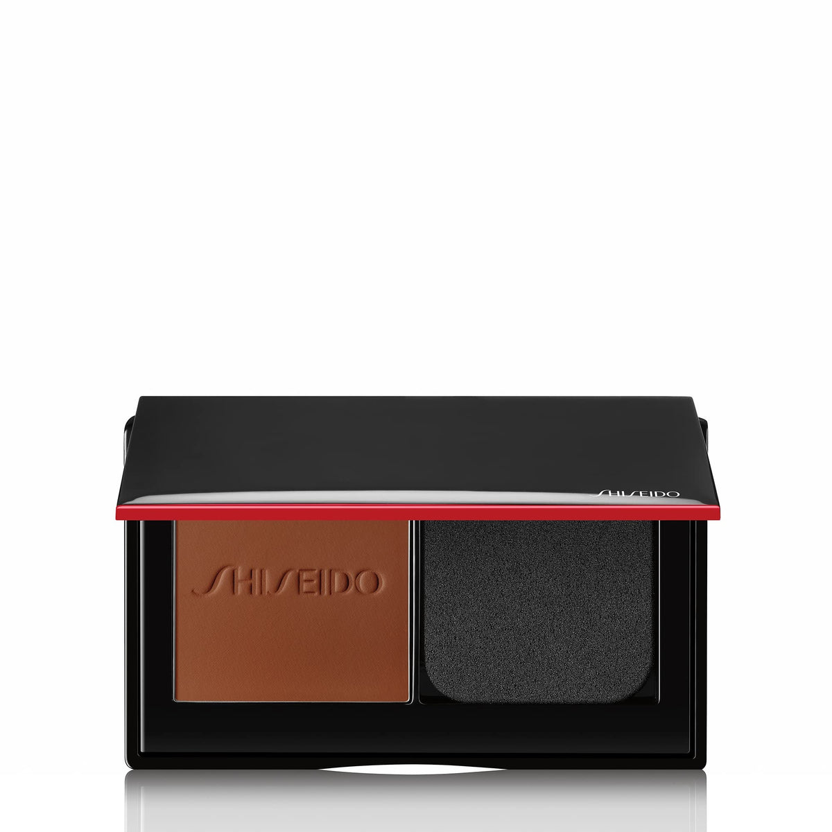 Shiseido Synchro Skin self-refreshing powder foundation compact showing long-lasting finish.