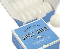 SHOWERMATE savon lait de chèvre blanc, emballage élégant et pratique.