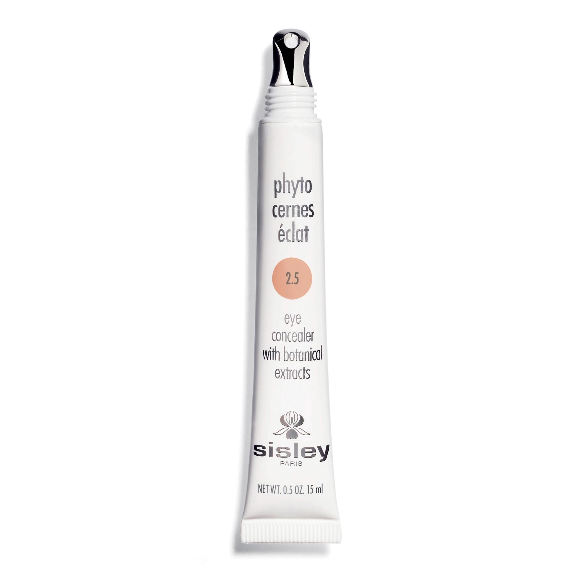 Sisley Paris Phyto-Cernes Eclat No. 2.5 brush enables precise interior-to-exterior application