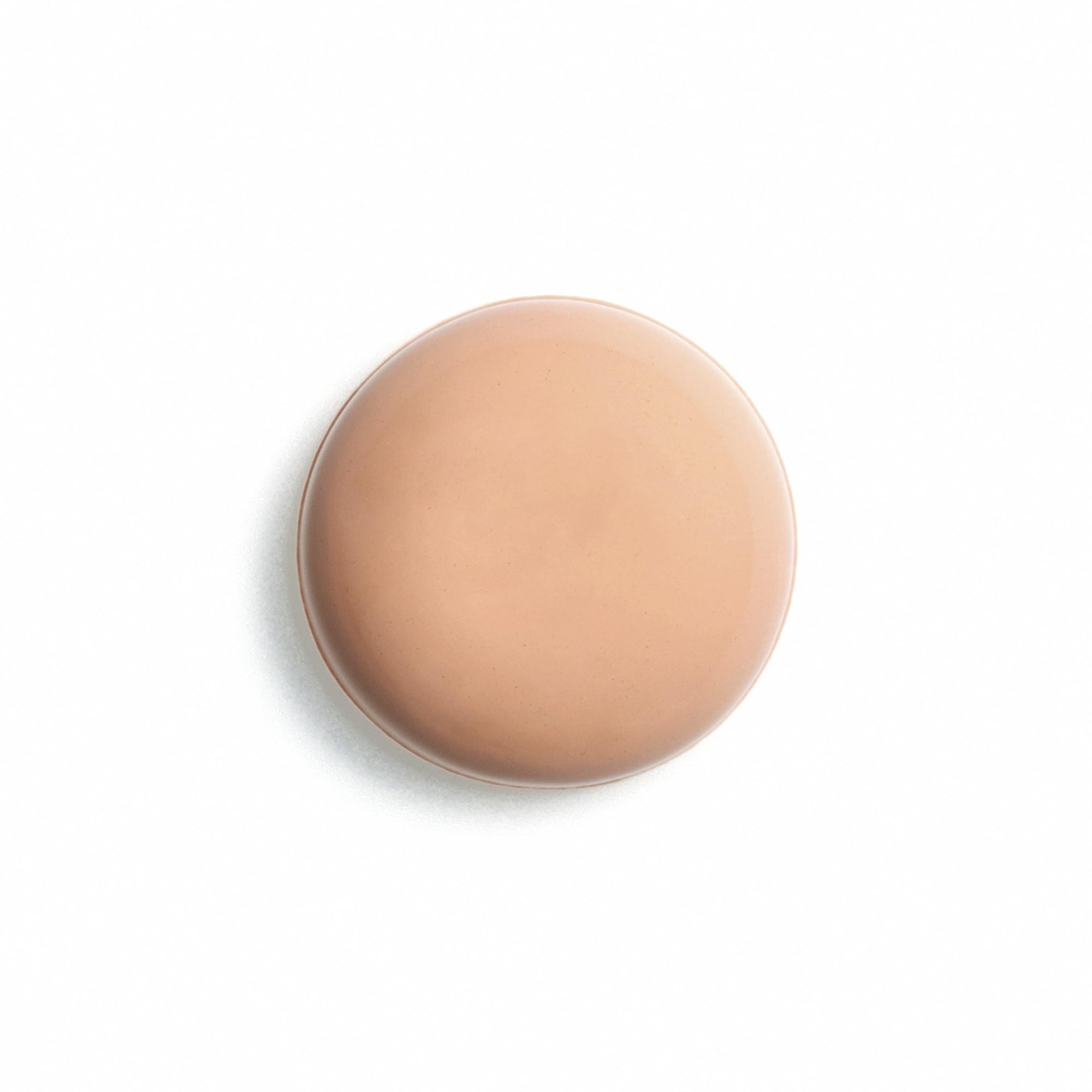 Close-up of Phyto-Hydra Teint No.3 Golden texture for a smooth, skin-like look.