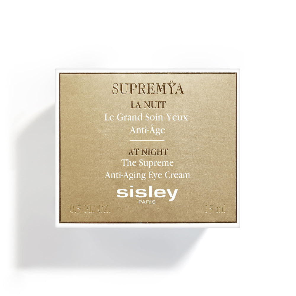 Massage accessory included with Supremya Night Eye Cream enables a soothing routine.