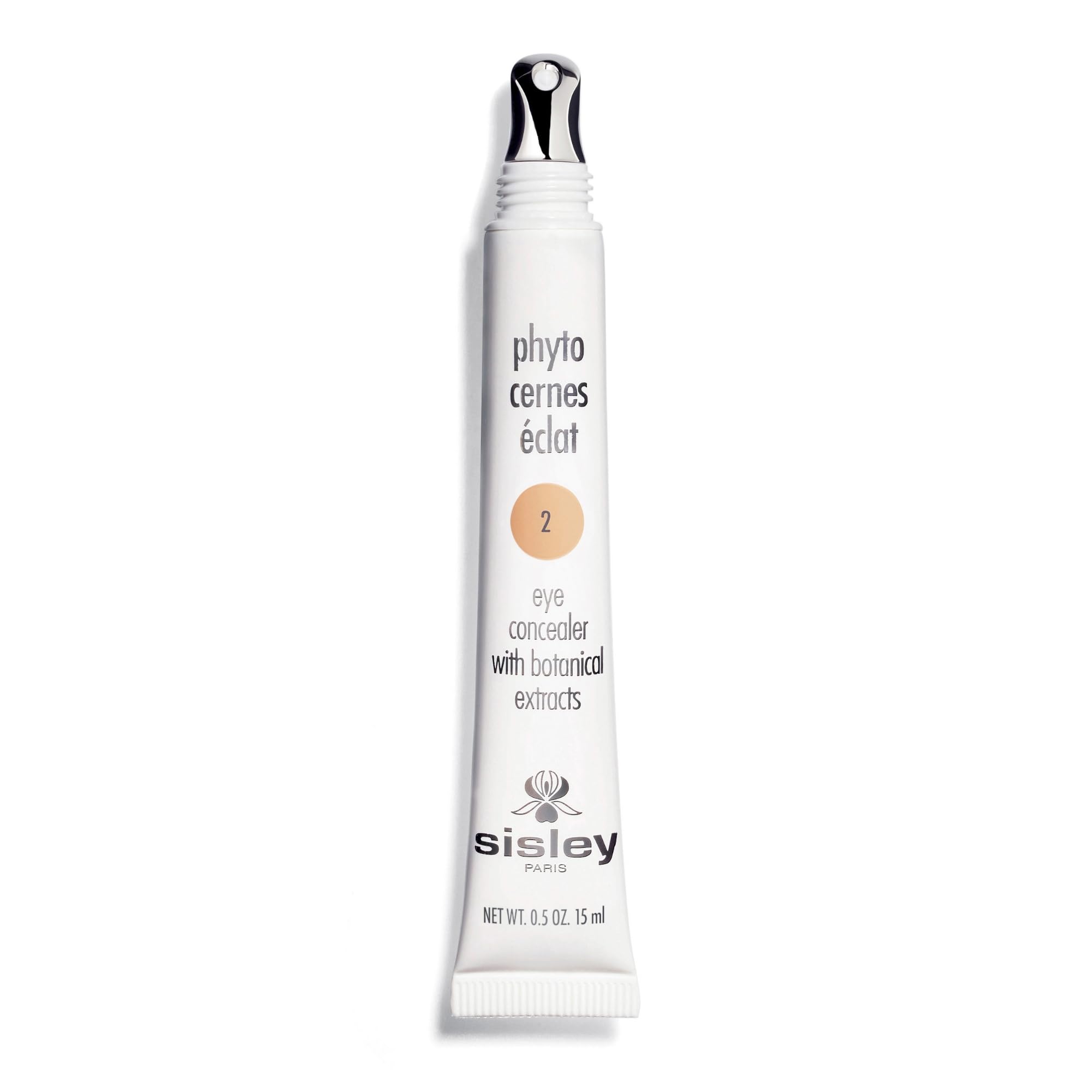 Sisley Phyto-Cernes Eclat No. 2 application brush enables tailored coverage.