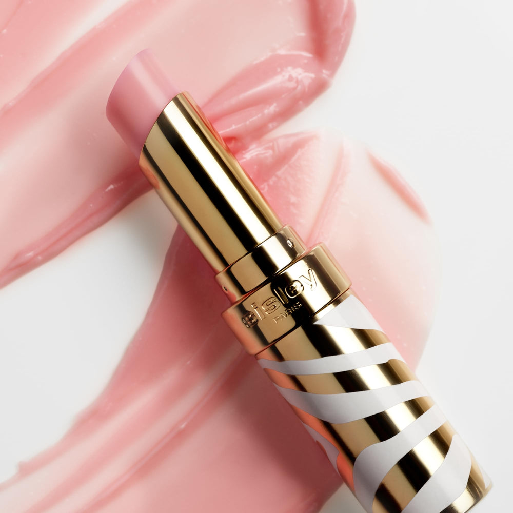 Sisley Phyto-Lip Balm melting texture on lips