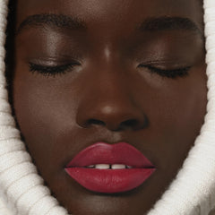 Sisley Phyto-Rouge Velvet Rose Pop creamy texture for all-day comfort.
