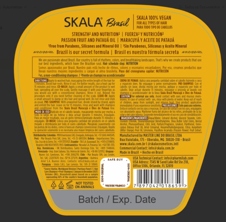 Damp curls with SKALA Mais Cachos for moisture and defined texture.