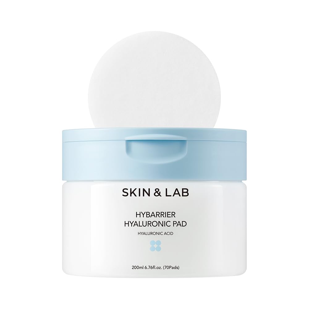 SKIN & LAB Hybarrier Hyaluronic Pad pack demonstrates hydration potential for dry skin.