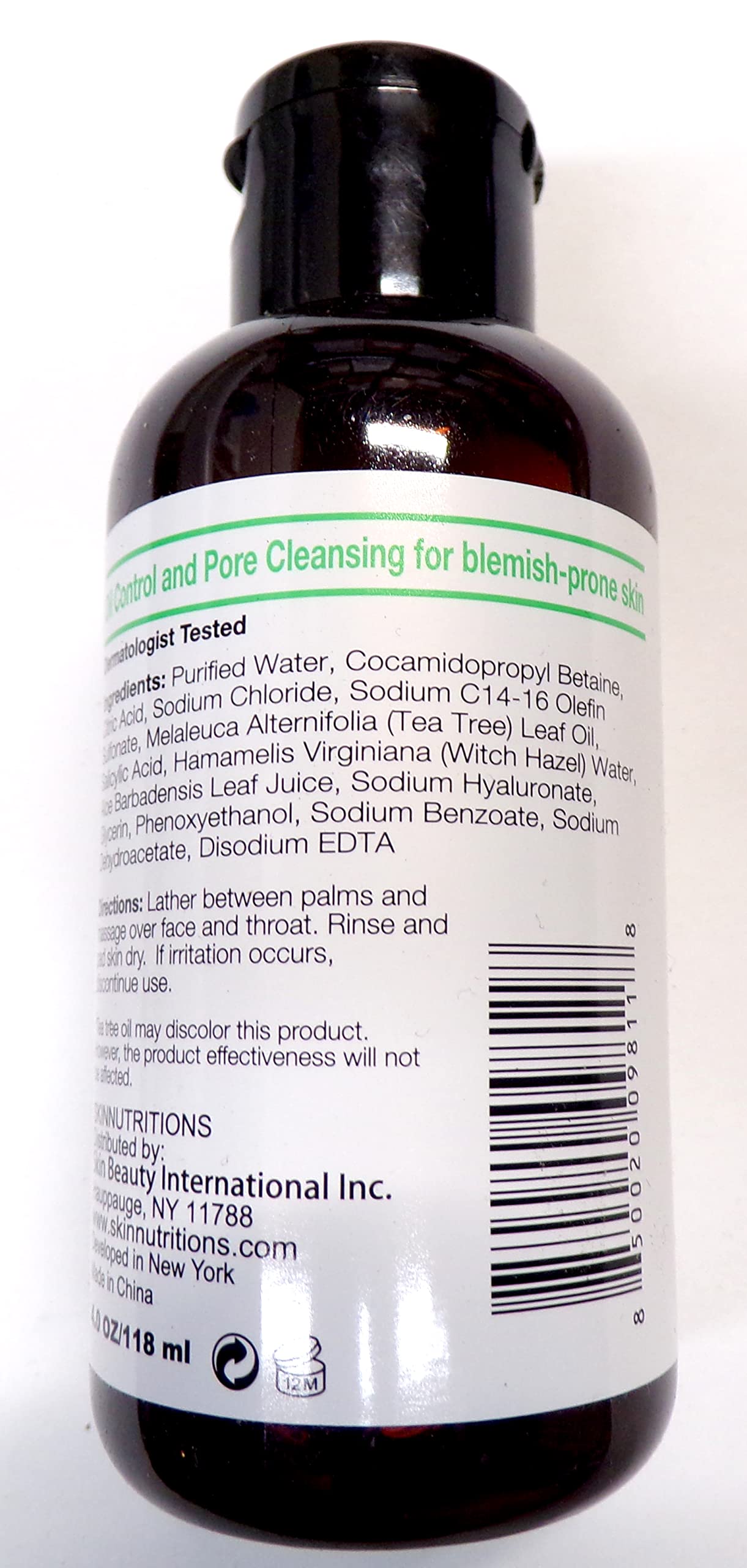 Skin Nutrition Botanicals Face Wash texture swatch highlighting gentle cleansing for all skin types.