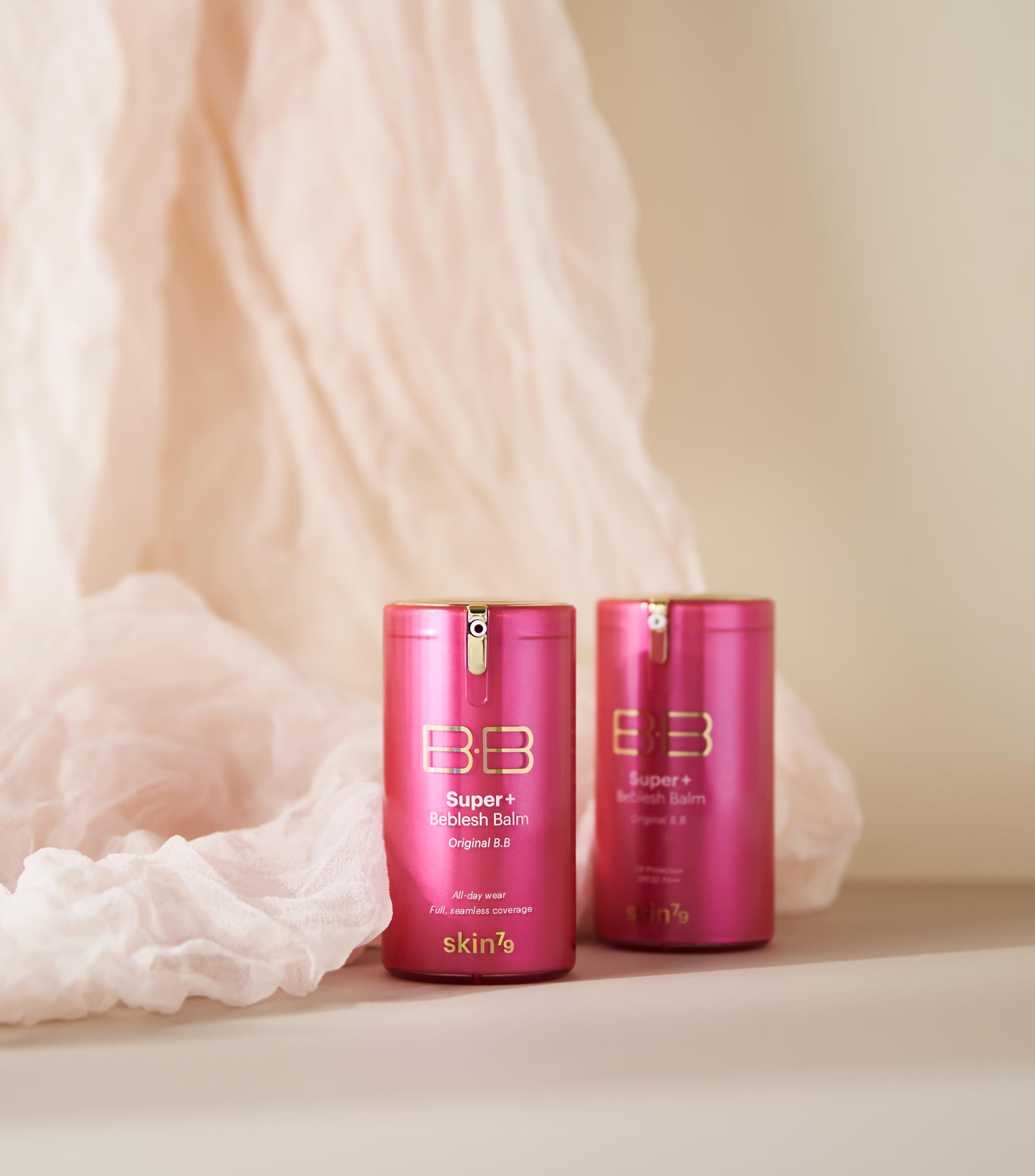 Long-wear finish image showing natural glow from SKIN79 BB Cream
