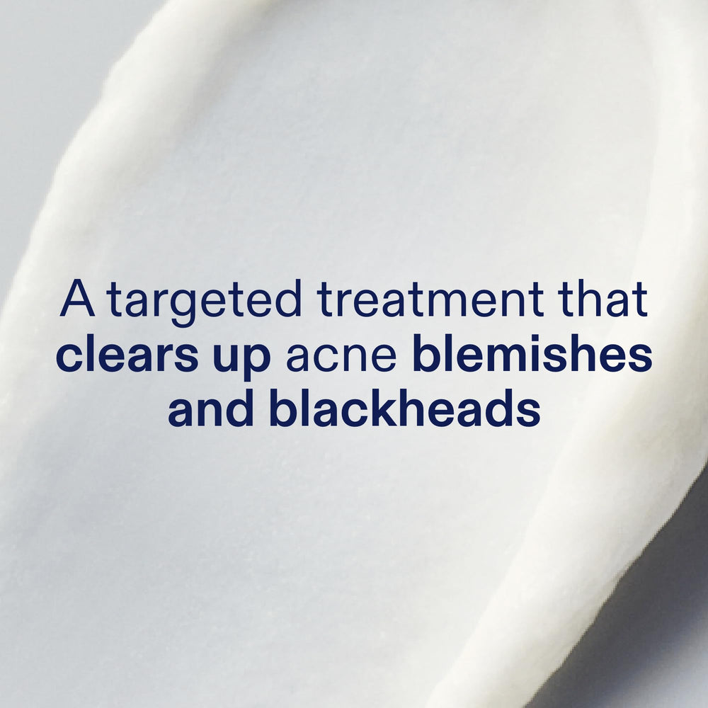 Skinfix applies a dot on a blemish for precise spot treatment