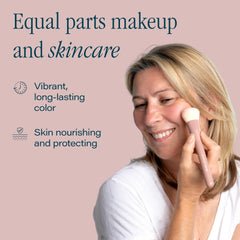 SKINN Treatment Liquid Blush hydrating-texture feels lightweight on the skin.