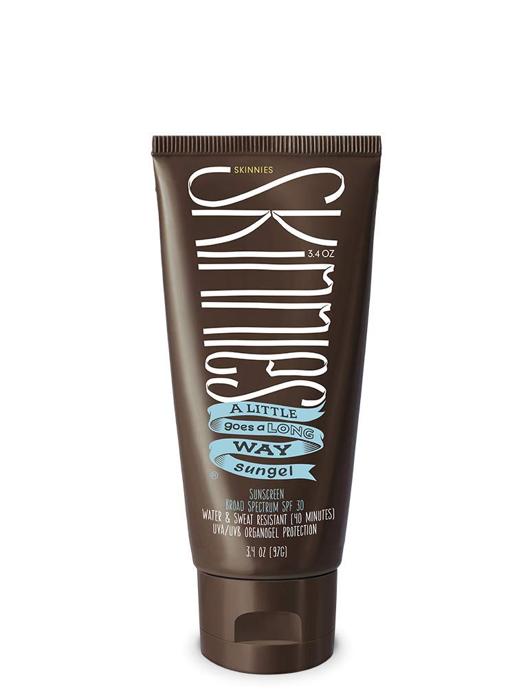 Skinnies Sungel SPF30 bottle demonstrates reef-safe sun protection for beach days