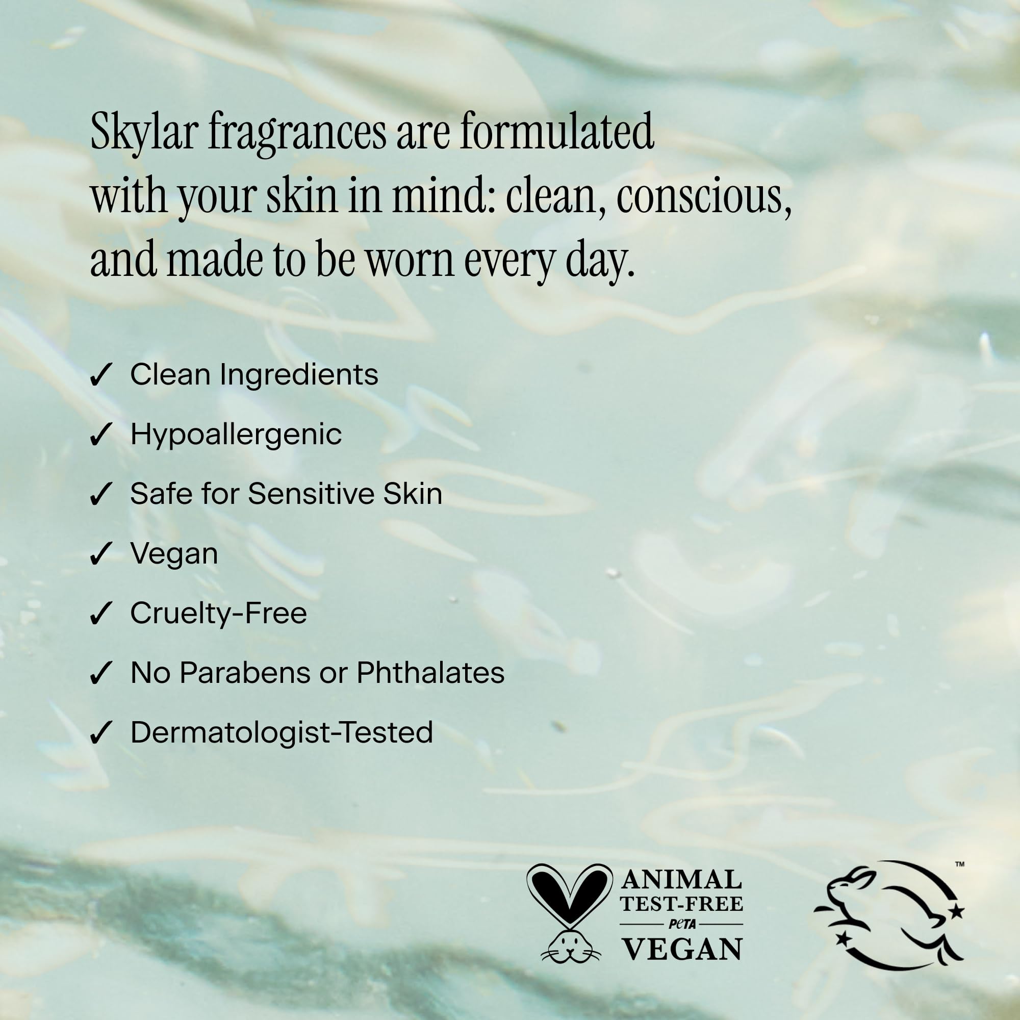 Visual hint of bergamot, cardamom, sandalwood notes for Isle Escape.