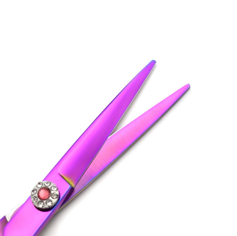 Smithking ergonomic-grip-in-hand promotes comfort during long styling sessions.