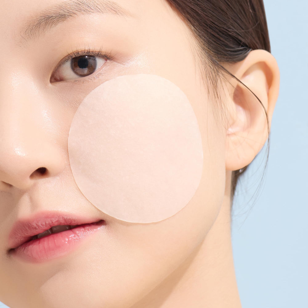Panthe-Allan Calming Pad visual with hyaluronic acid for soothing moisture.
