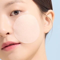 Panthe-Allan Calming Pad visual with hyaluronic acid for soothing moisture.