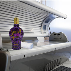 Snooki Ultra Dark 70X tan shade captures a dramatic, sun-kissed glow after use.