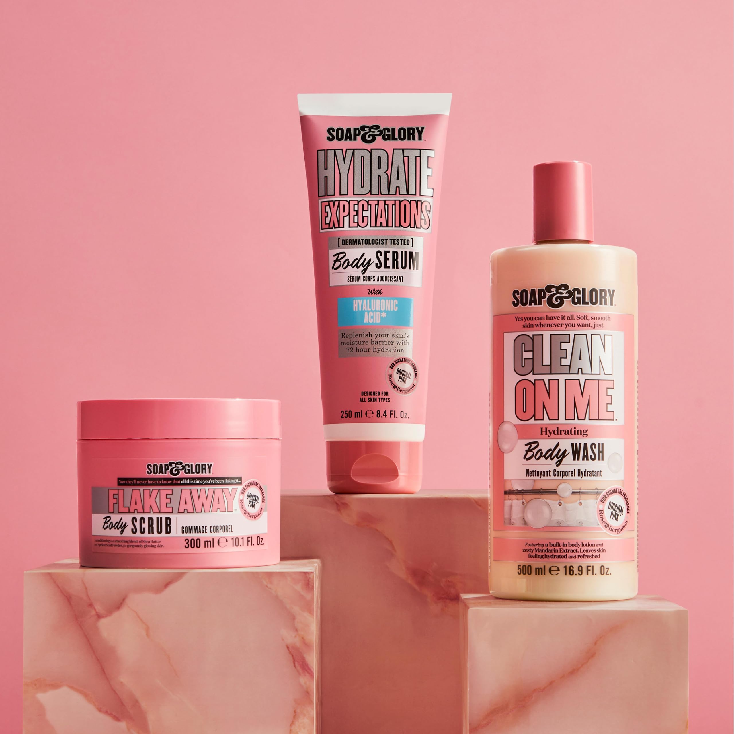 Soap & Glory Hydrate Expectations pink fragrance hints with patchouli, musk, rose.