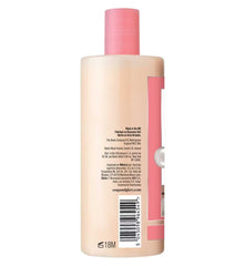 Soap & Glory Clean On Me 500 ml bottle cap, easy to dispense during daily routines.