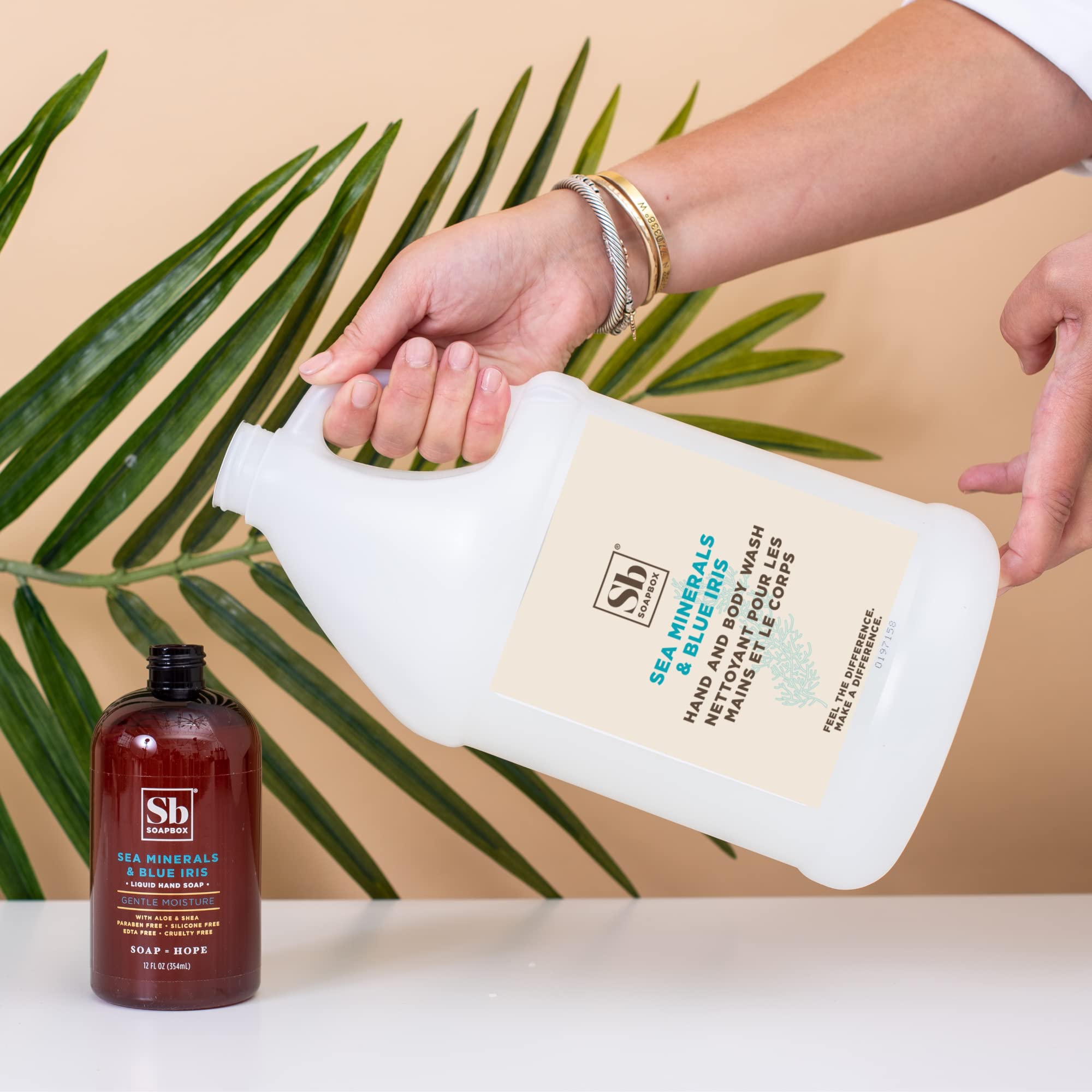 Soapbox vegan cruelty-free formula suitable for bathrooms and kitchens.