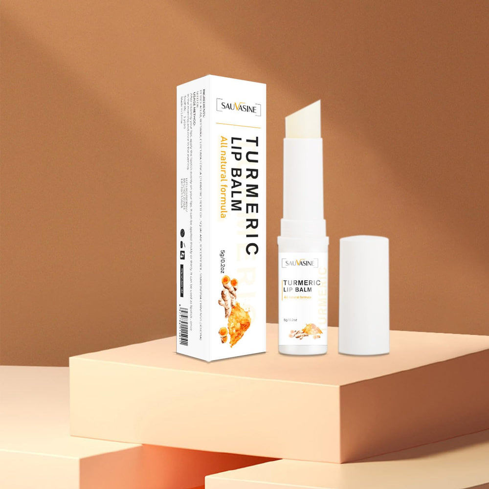 Soelegant lips after use showing improved moisture and softness.