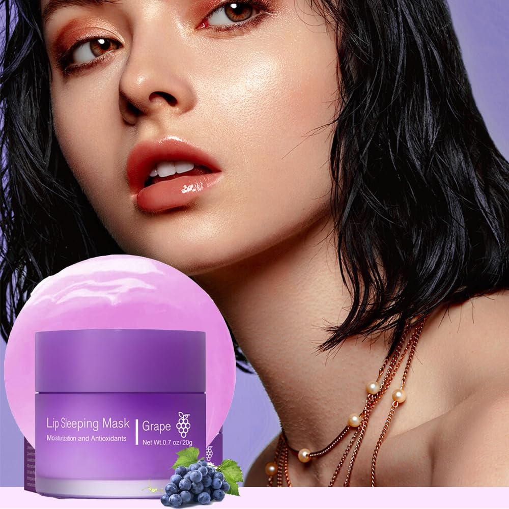 Sokgo Berry Sleeping Lip Mask swatch reveals glossy, non-greasy finish.