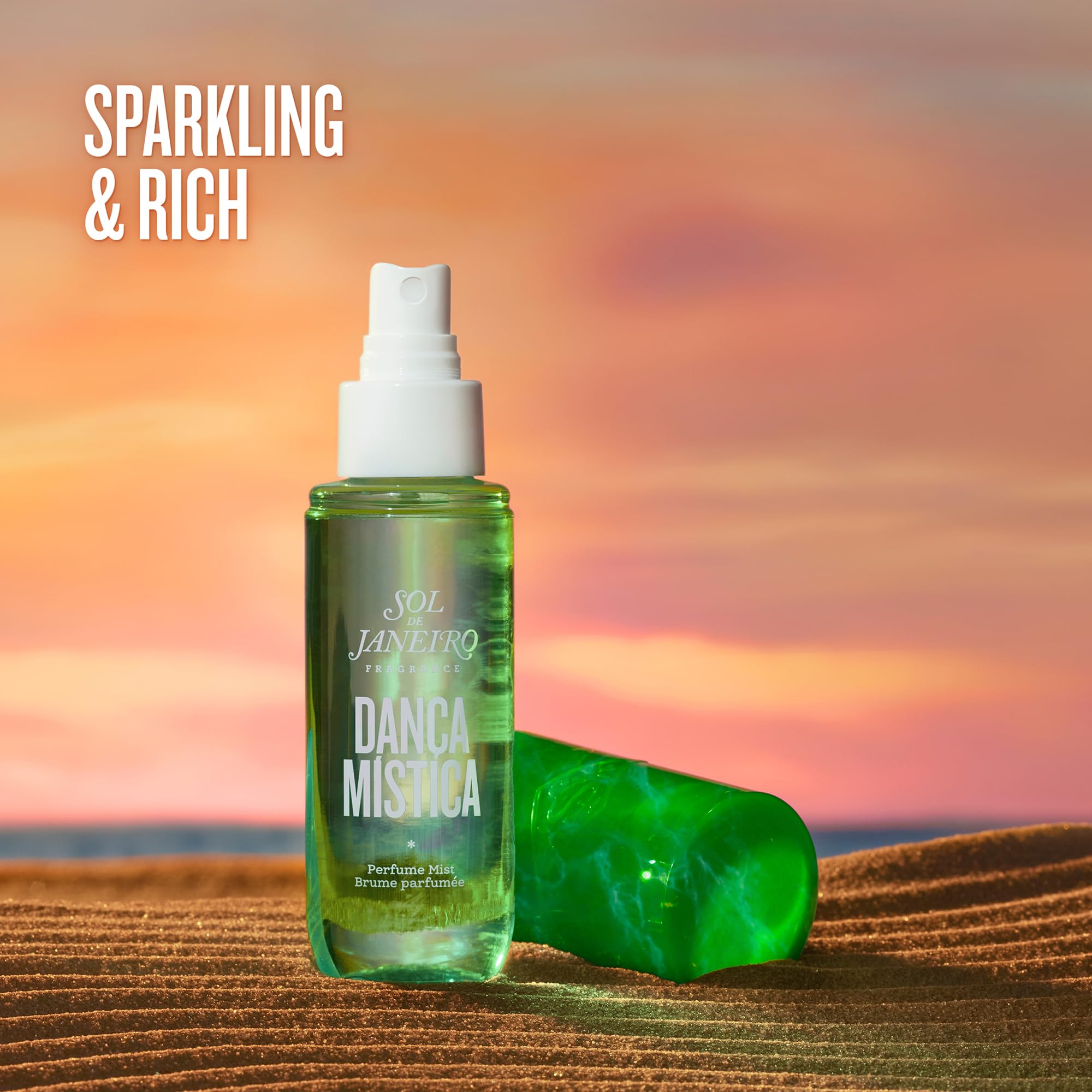 Sol de Janeiro Danca Mistica vanilla sandalwood spray showcases warm depth for evenings and casual days.