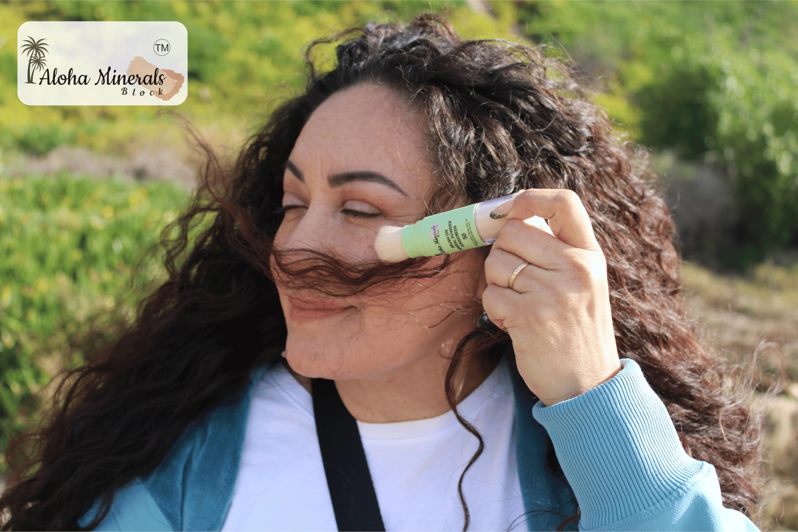 Solar Swipe tropical scent adds a pleasant note to outdoor protection.
