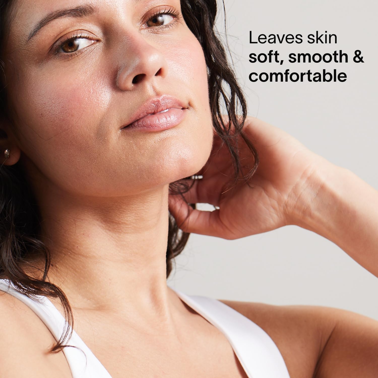 Ceramides in Solawave LightBoost Rich Cream strengthen the skin barrier.