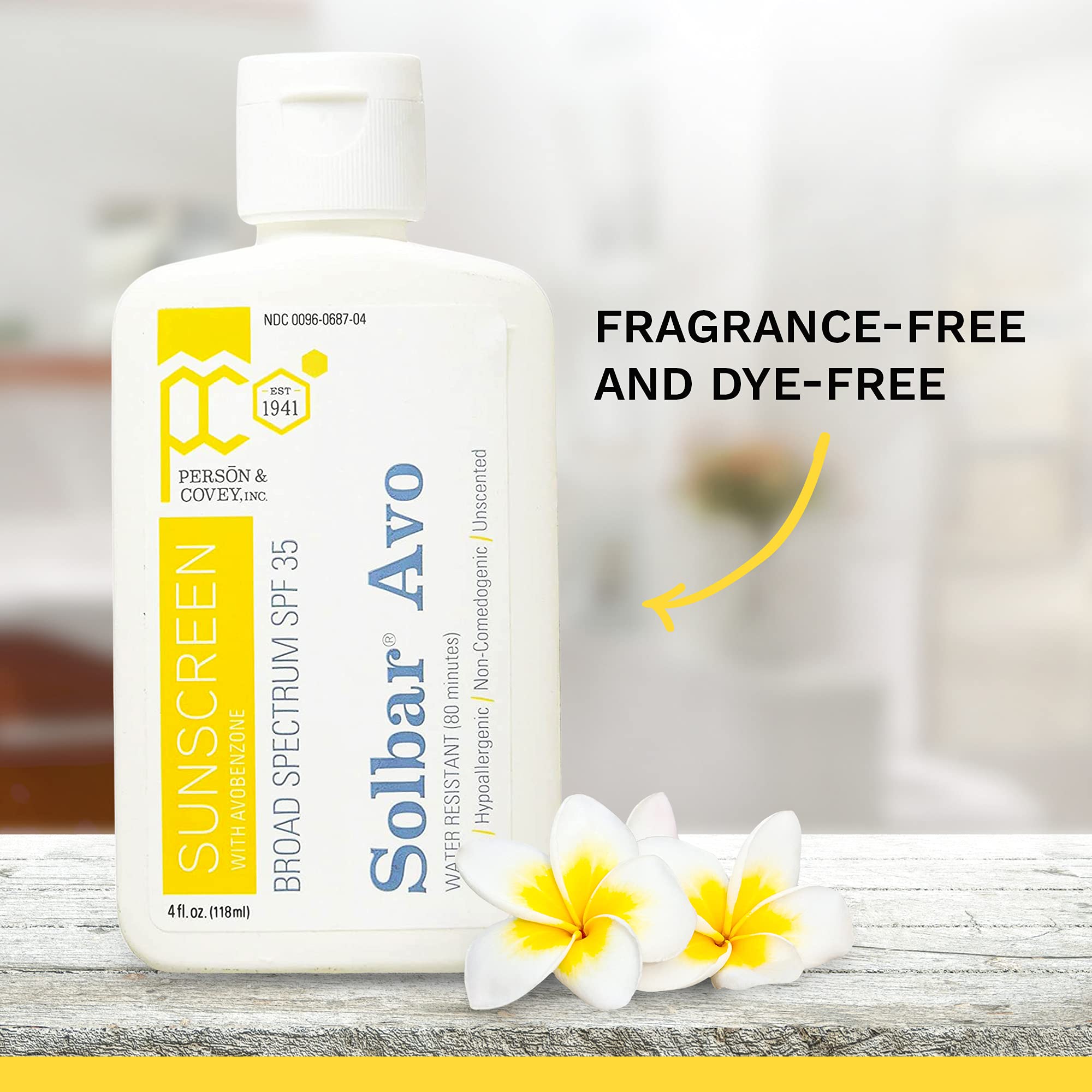 Solbar AVO SPF 35 sunscreen texture reveals creamy fragrance-free formula