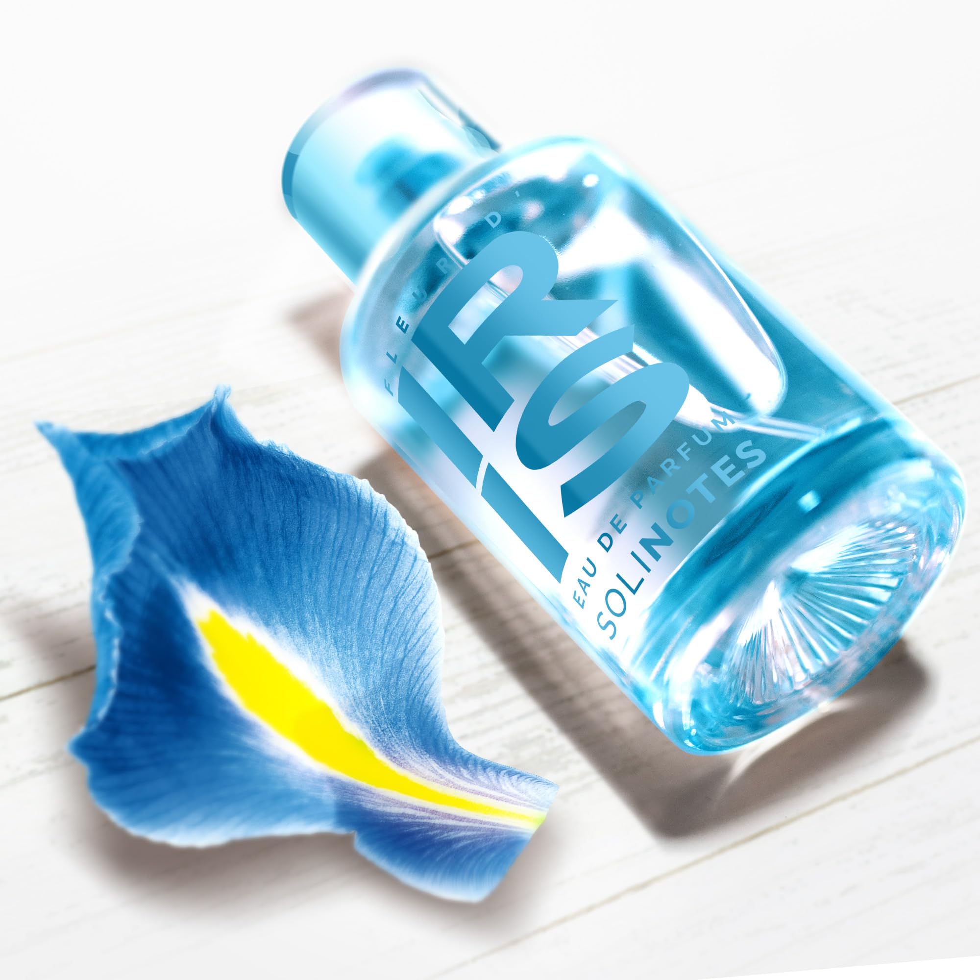 Amber-hued Solinotes Iris Blossom bottle suggests a warm, lasting impression.
