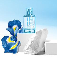 Eco-friendly Solinotes Iris Blossom box packaging appeals to sustainable shoppers.