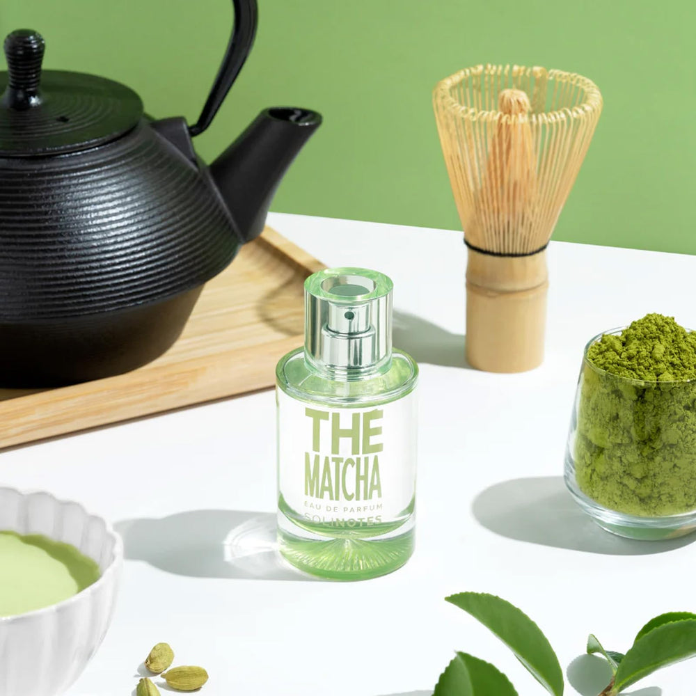 Solinotes Matcha Tea sample strip reveals bergamot spice hints.