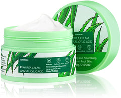 Sonobom Urea Cream 42% jar provides rich moisture for dry skin
