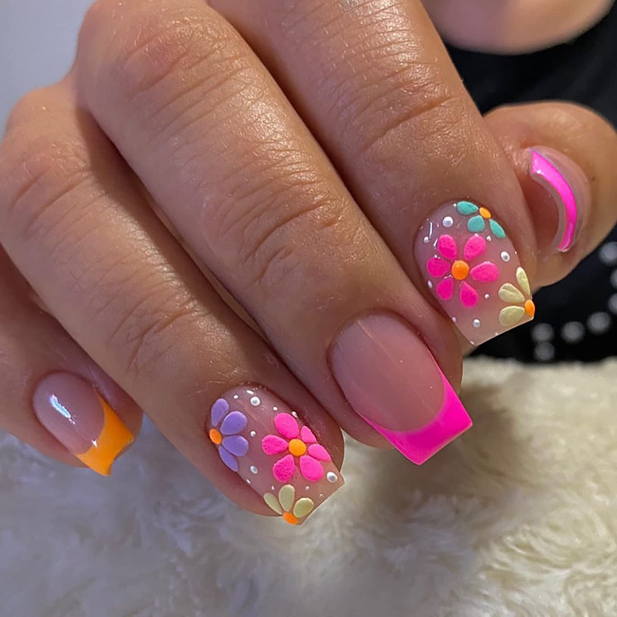 SOOZEE French Tip nails with nude pink and floral design for everyday elegance.