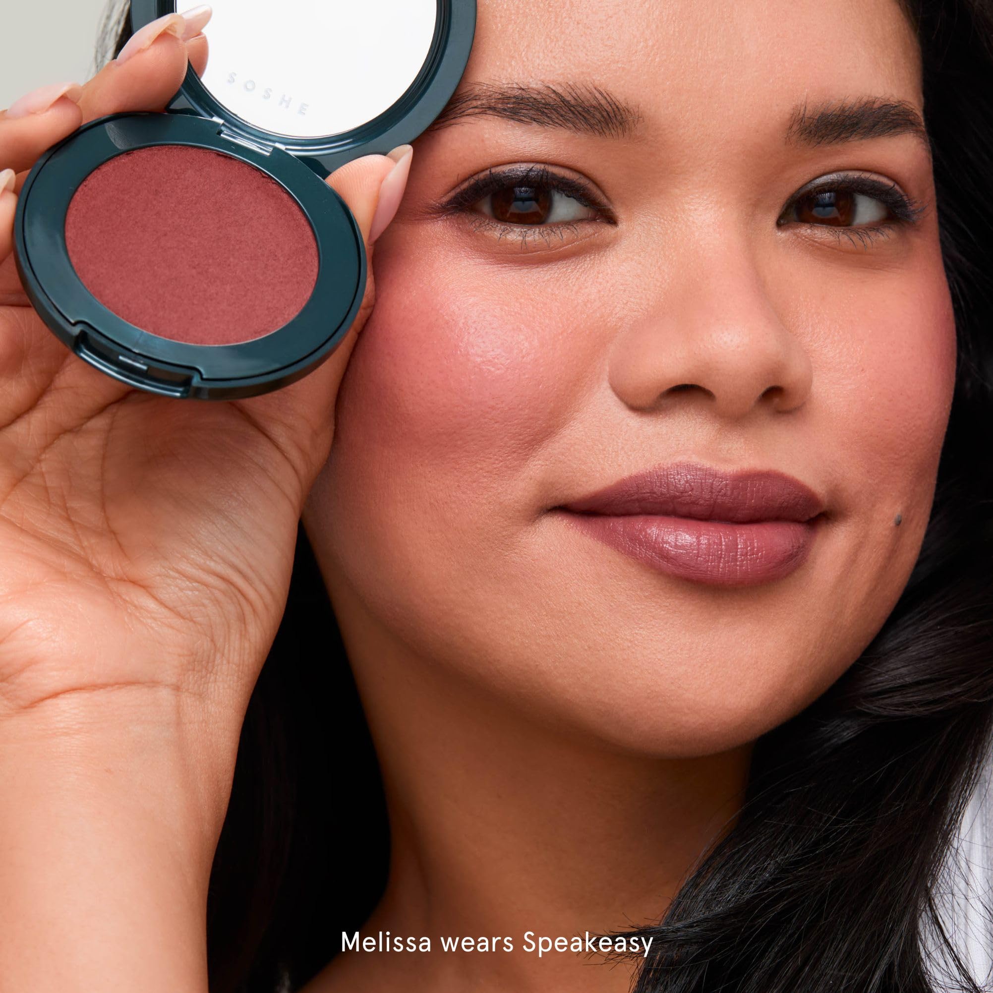 SOSHE Blurring Pillow Blush cream-to-powder texture melts into skin for lasting color