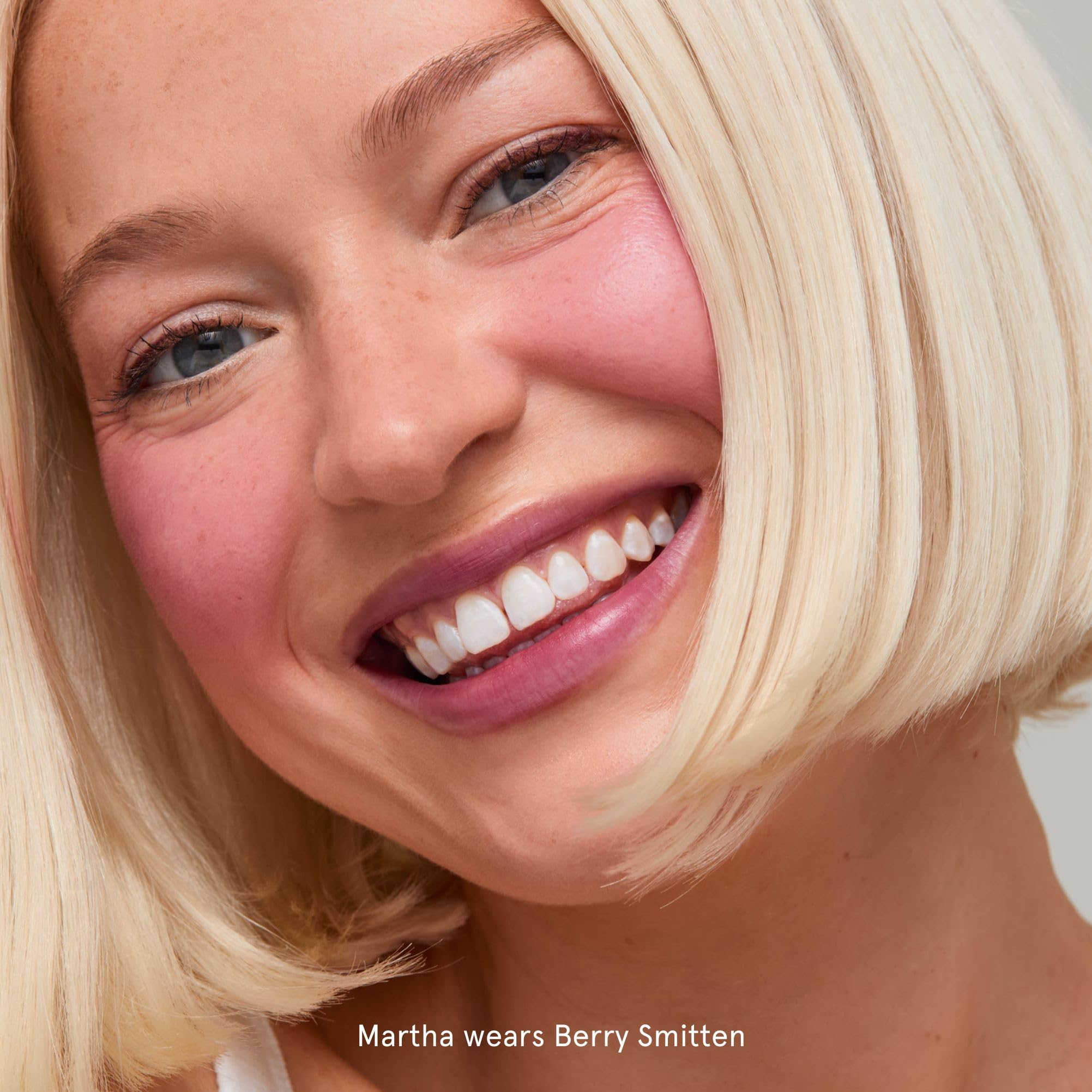 SOSHE Beauty Blush application on the apples of cheeks.