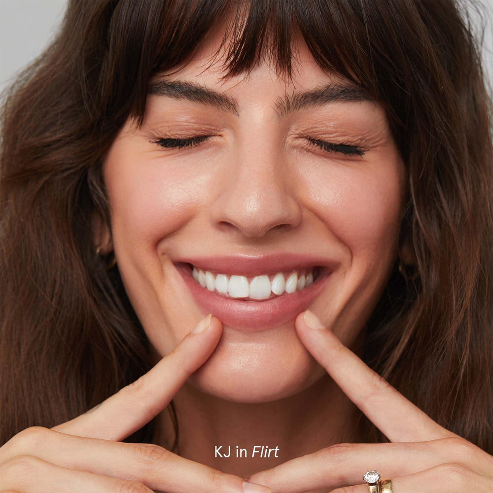 SOSHE Easy Refills cut packaging waste while keeping lips nourished.