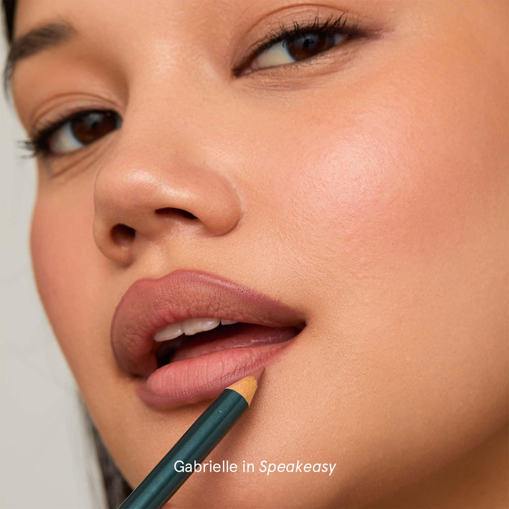 SOSHE Lip Liner defined look on lips in Speakeasy Dusty Mauve.