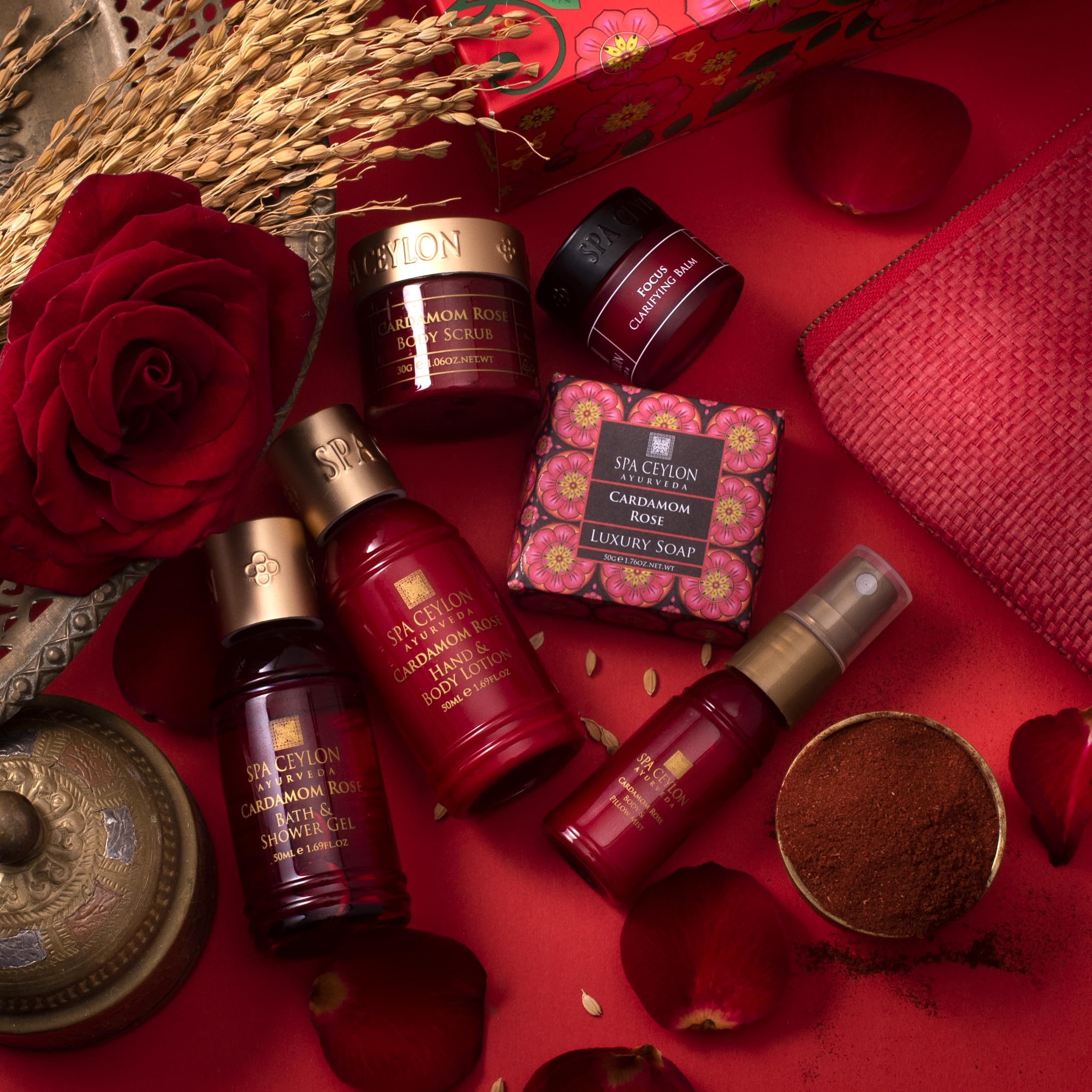SPA CEYLON Cardamomrose body scrub with red sandalwood for refreshing polishing.