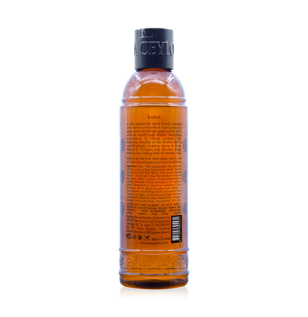 SPA CEYLON Sandalwood Vetiver Gentle Cleanser shampoo lather highlights oil control and fresh feel.