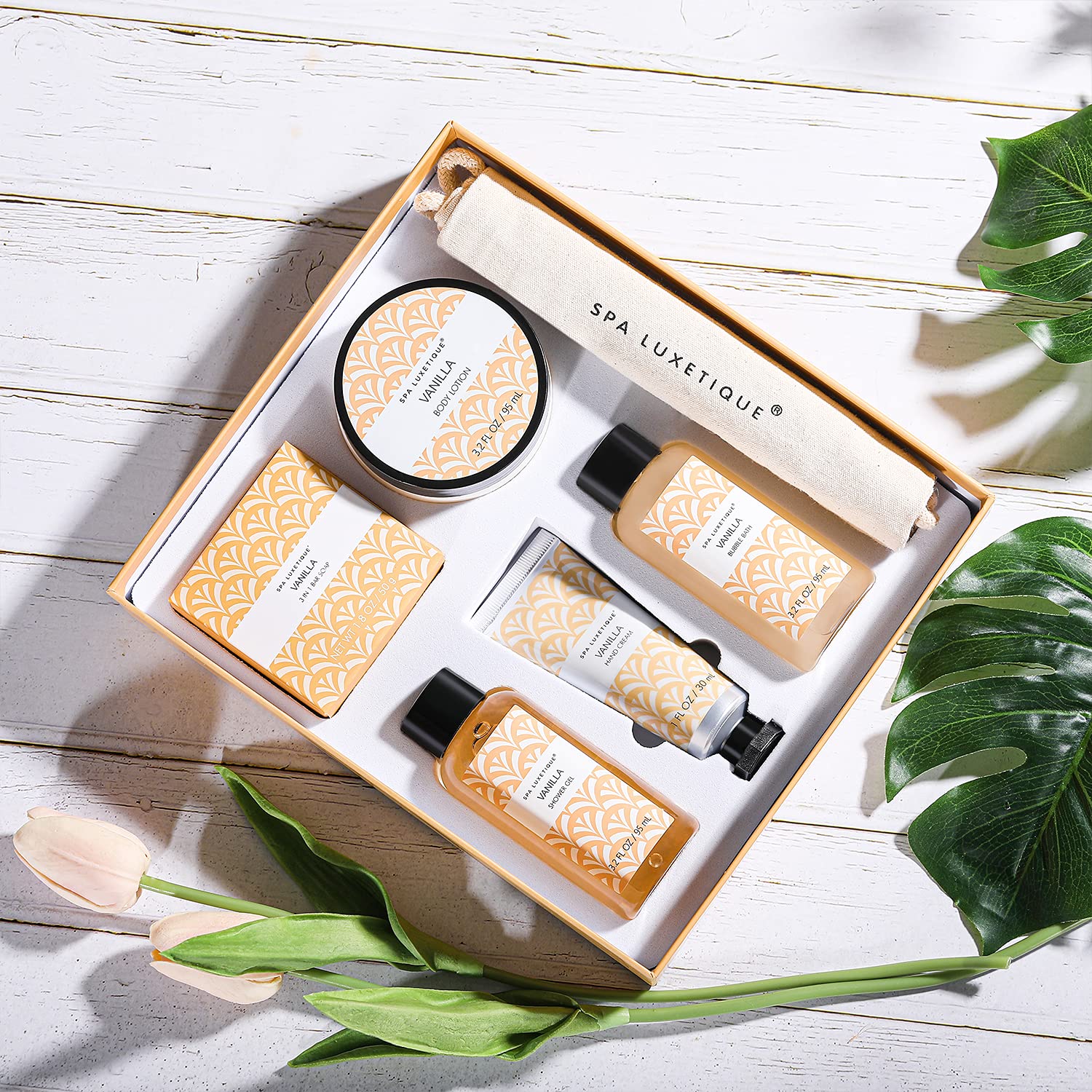 Spa Luxetique vanilla bath set hand cream with rich texture for daily moisture.
