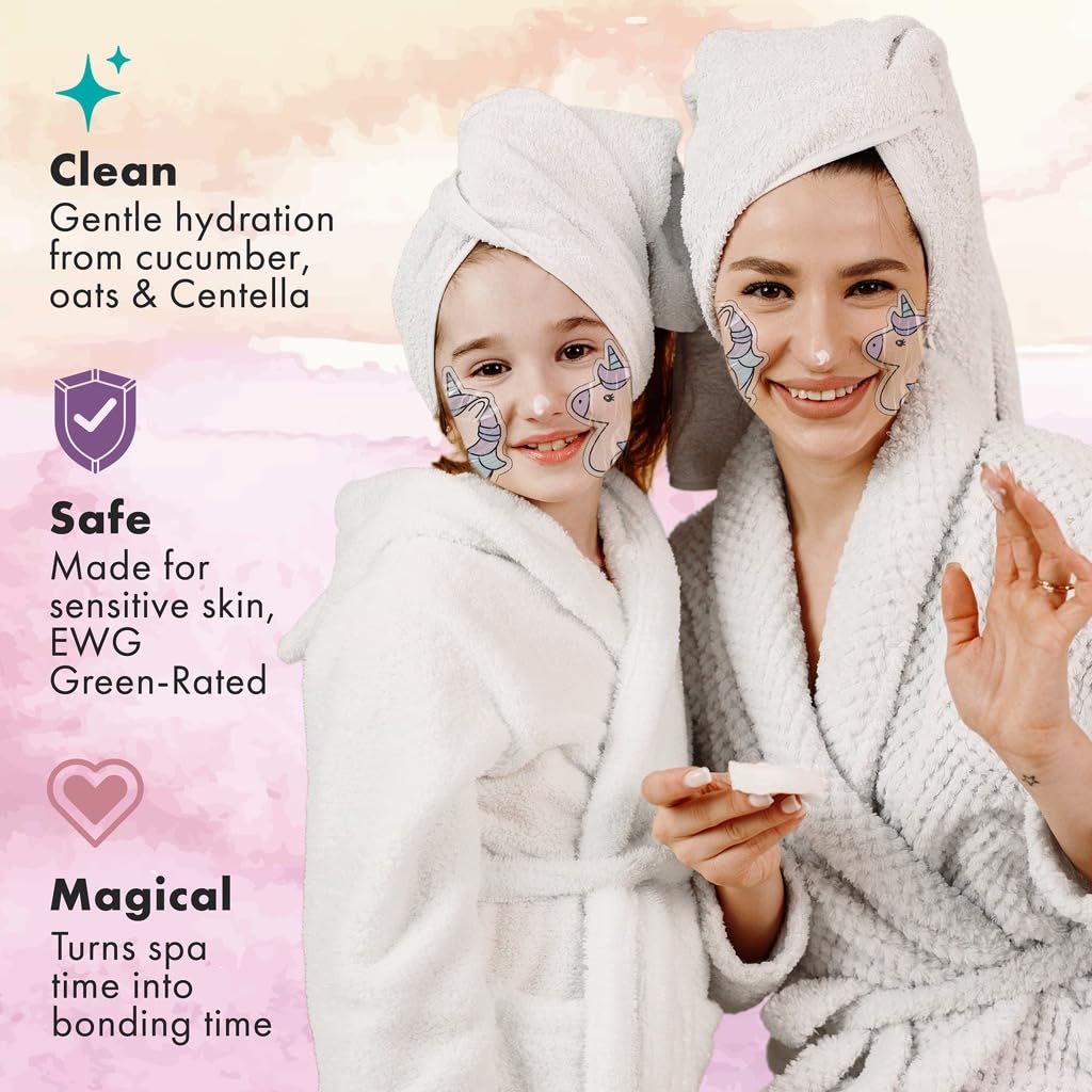 Sprk Naturals kid-friendly mask design featuring soothing ingredients for sensitive skin.