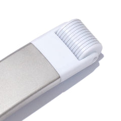 StackedSkincare aluminum handle provides ergonomic control during sessions